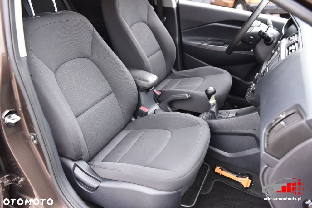 Kia Rio - 22