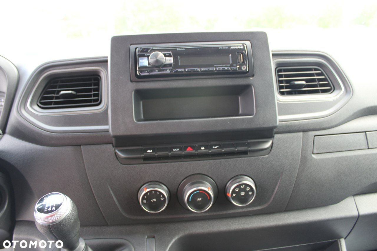 Renault Master - 17