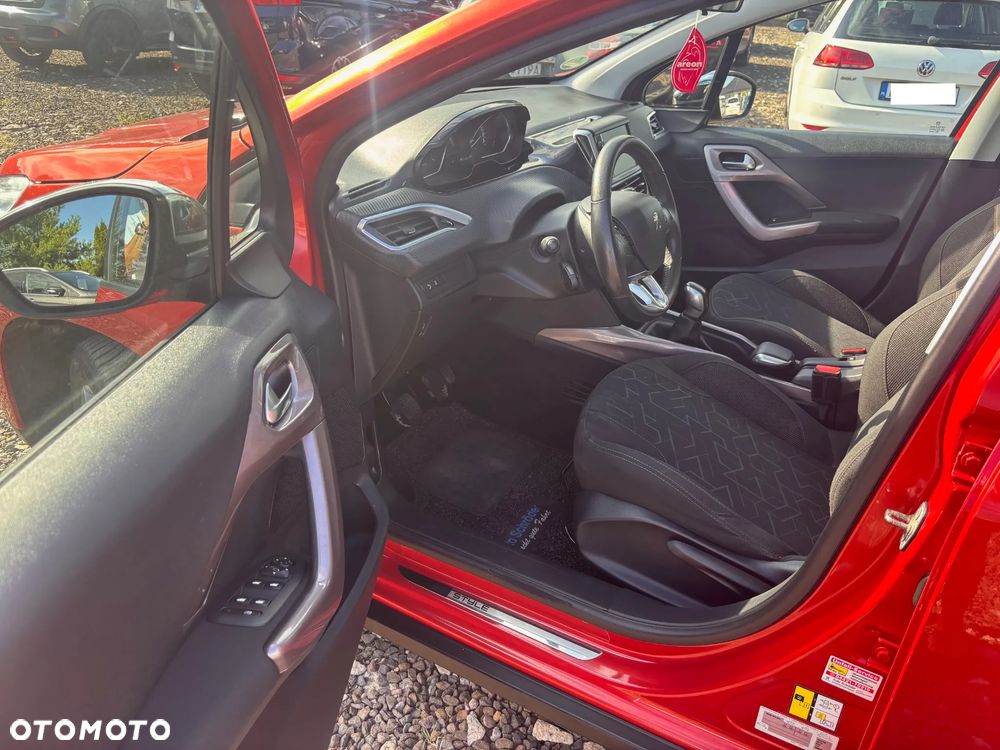 Peugeot 2008 PureTech 82 Style - 25