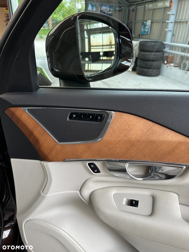 Volvo XC 90 ver-b5-d-awd-momentum-pro - 12