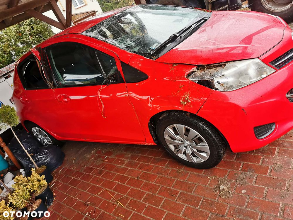 Toyota Yaris 1.0 Active - 3