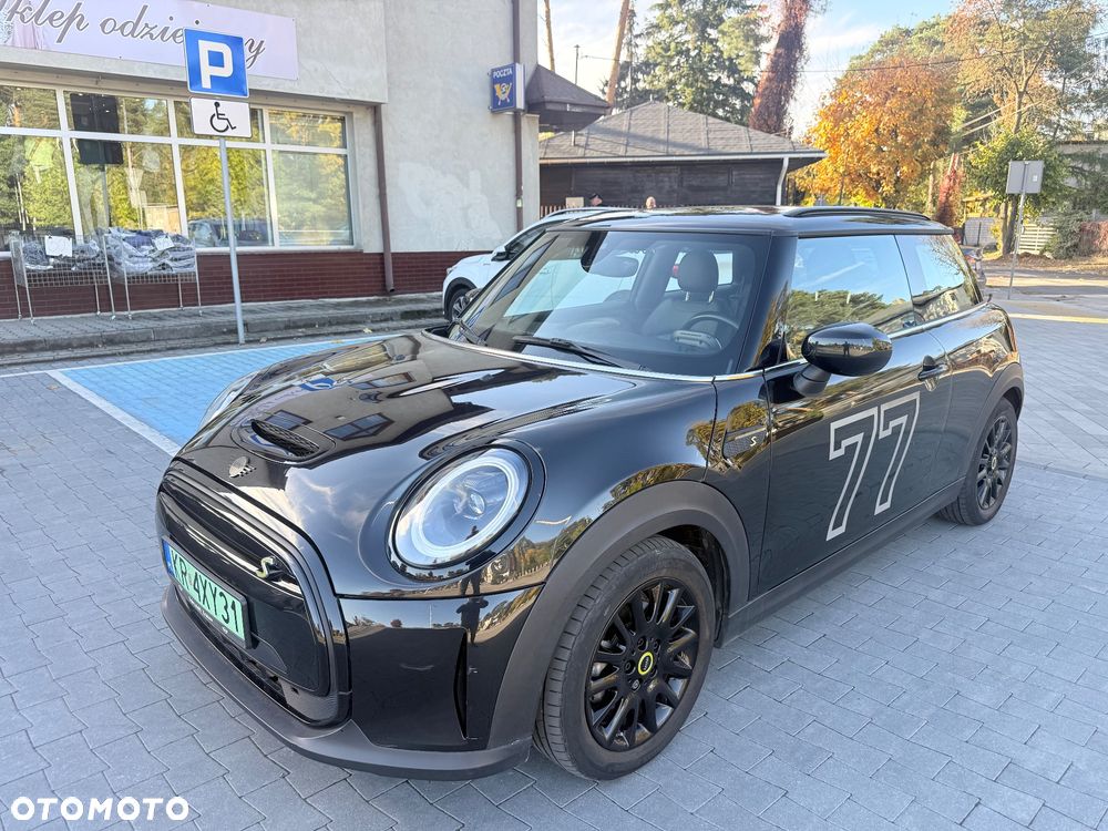 MINI Cooper SE Yours Trim - 1