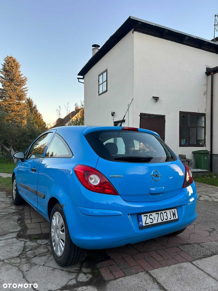 Opel Corsa - 4