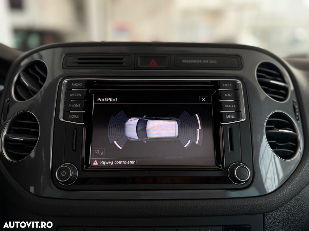 Volkswagen Tiguan 1.4 TSI BlueMotion Technology Sport & Style - 28