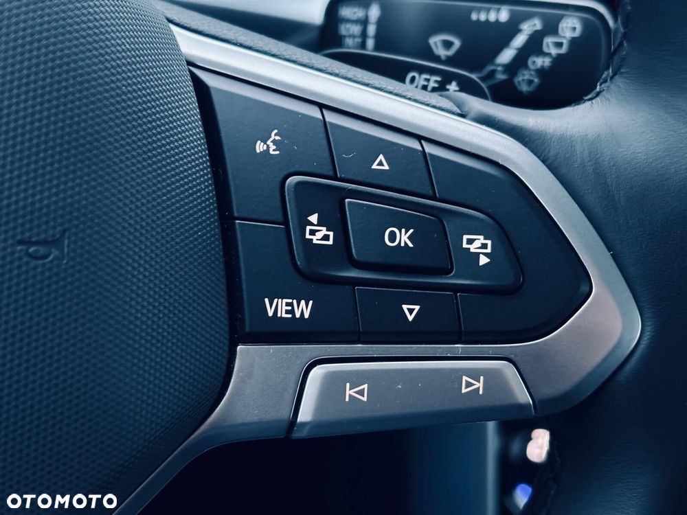 Volkswagen T-Roc 1.5 TSI Life DSG - 24