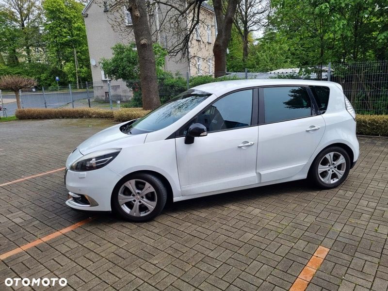 Renault Scenic dCi 160 Bose Edition - 3