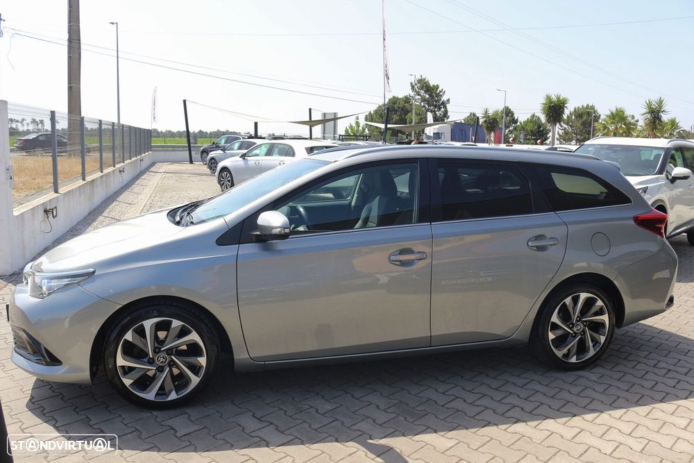 Toyota Auris Touring Sports 1.4 D-4D Comfort+Pack Sport - 13