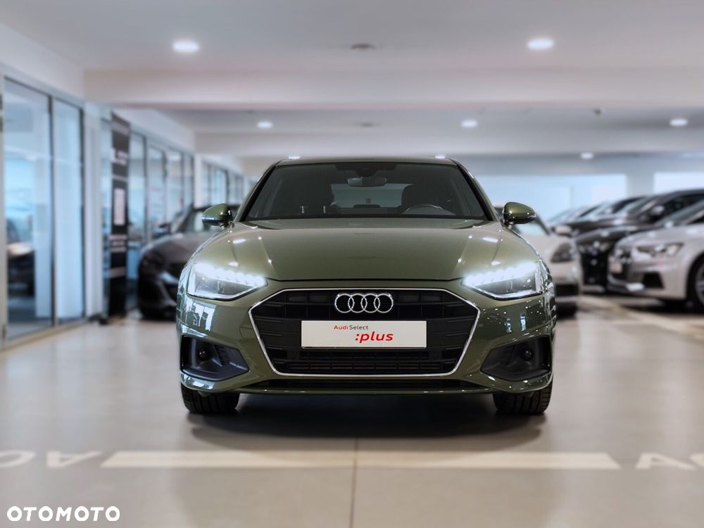 Audi A4 - 8