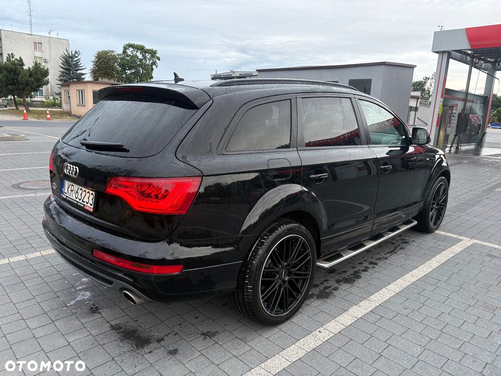 Audi Q7 - 13