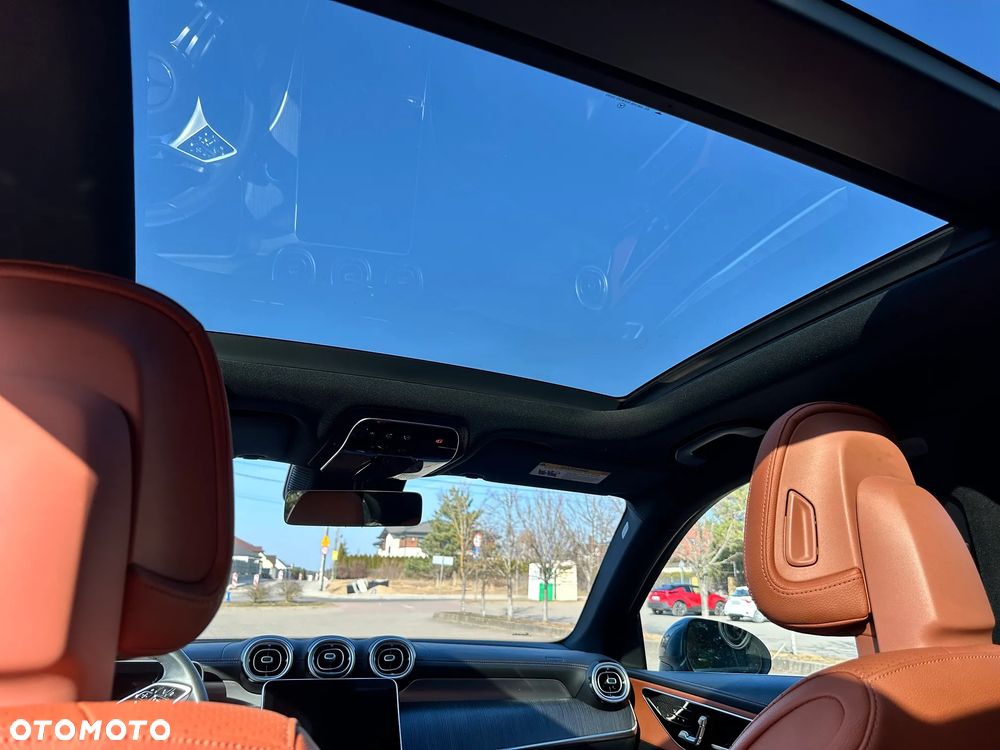 Mercedes-Benz GLC - 23