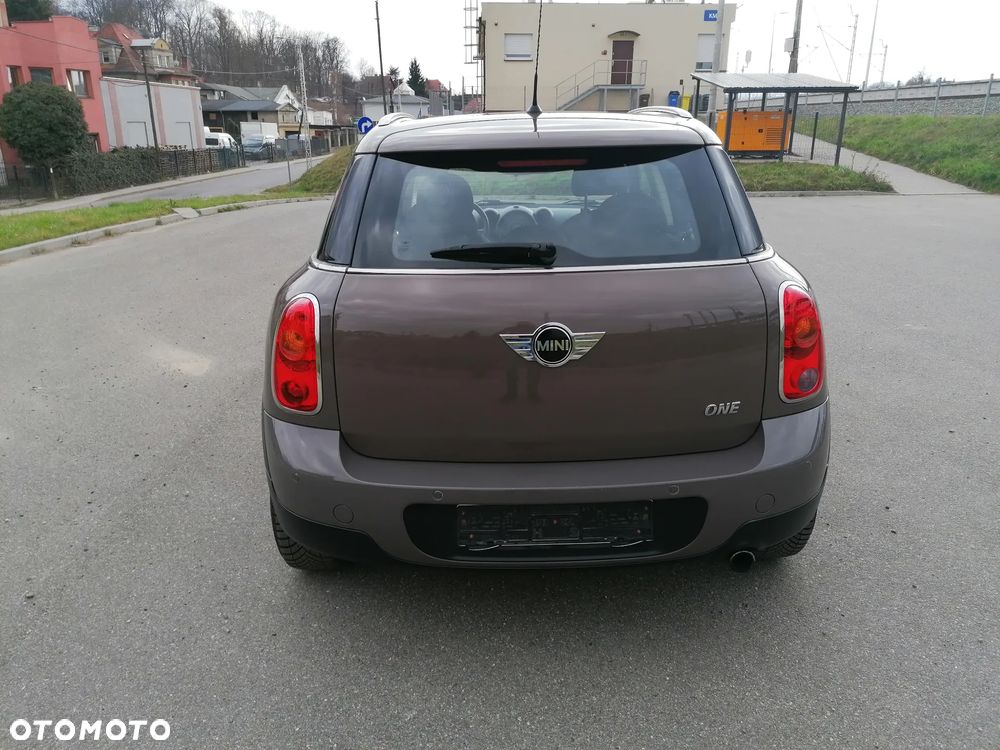 MINI Countryman - 16