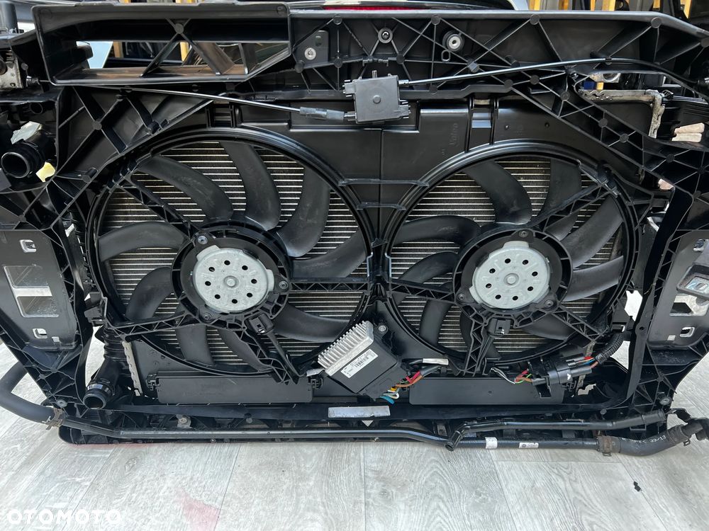 KOMPLETNY PAS PRZEDNI  AUDI Q3 LIFT 2.0 TDI AUTOMAT Q3 8U LIFT WZMOCNIENIE - 6