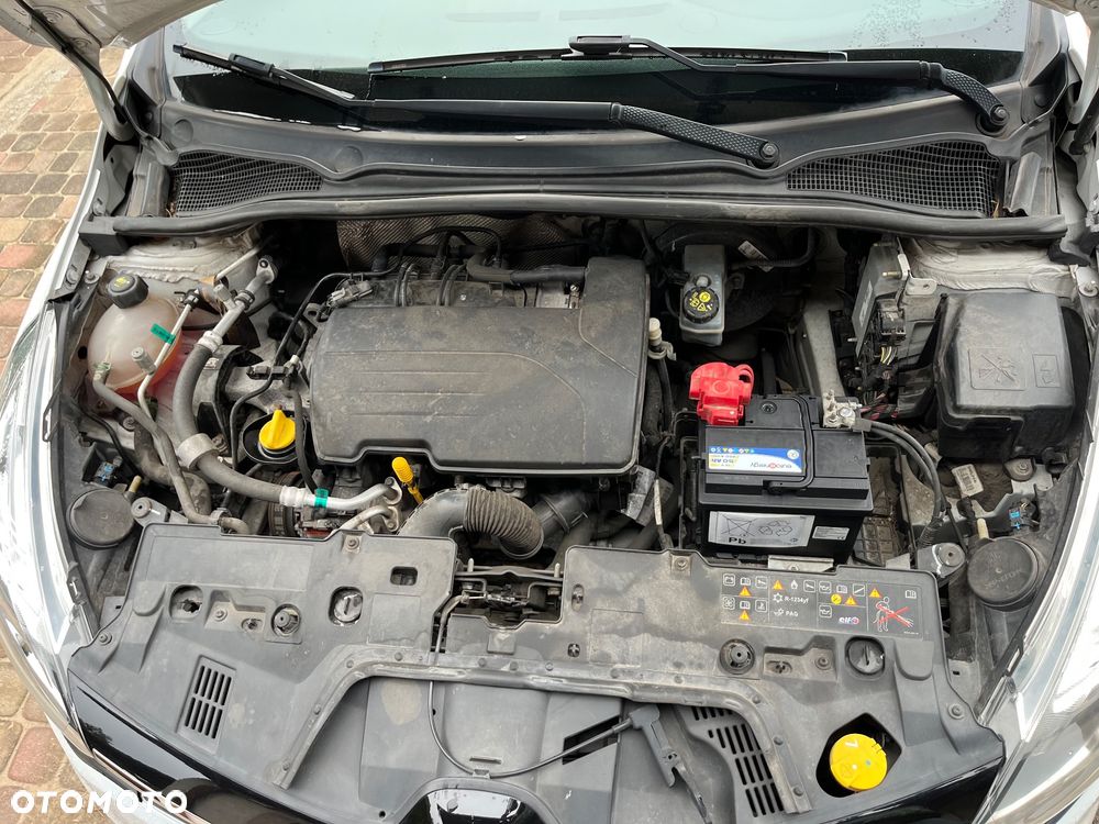 Renault Clio 1.2 16V 75 LIMITED - 21