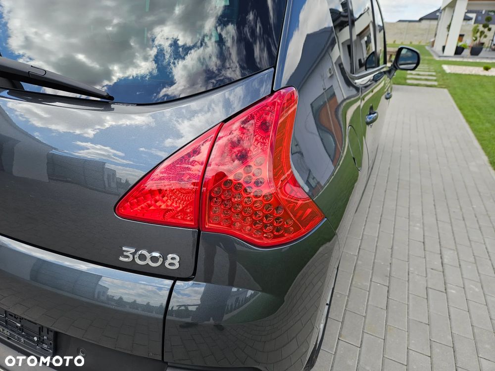 Peugeot 3008 HDi FAP 165 Automatik Premium - 13