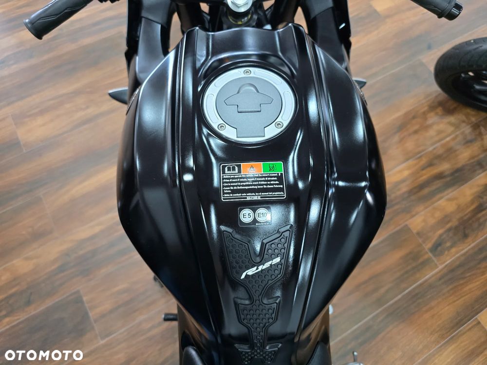 Yamaha YZF - 15