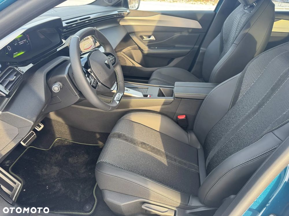 Peugeot 408 1.2 PureTech mHEV GT S&S e-DSC6 - 10