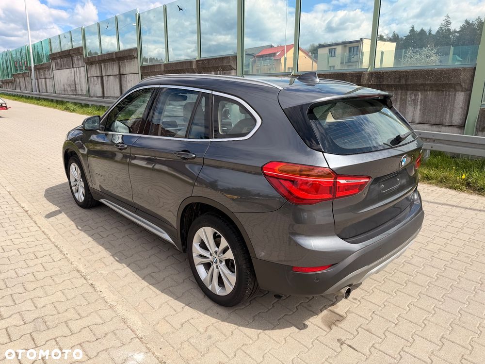 BMW X1 sDrive18i xLine - 5