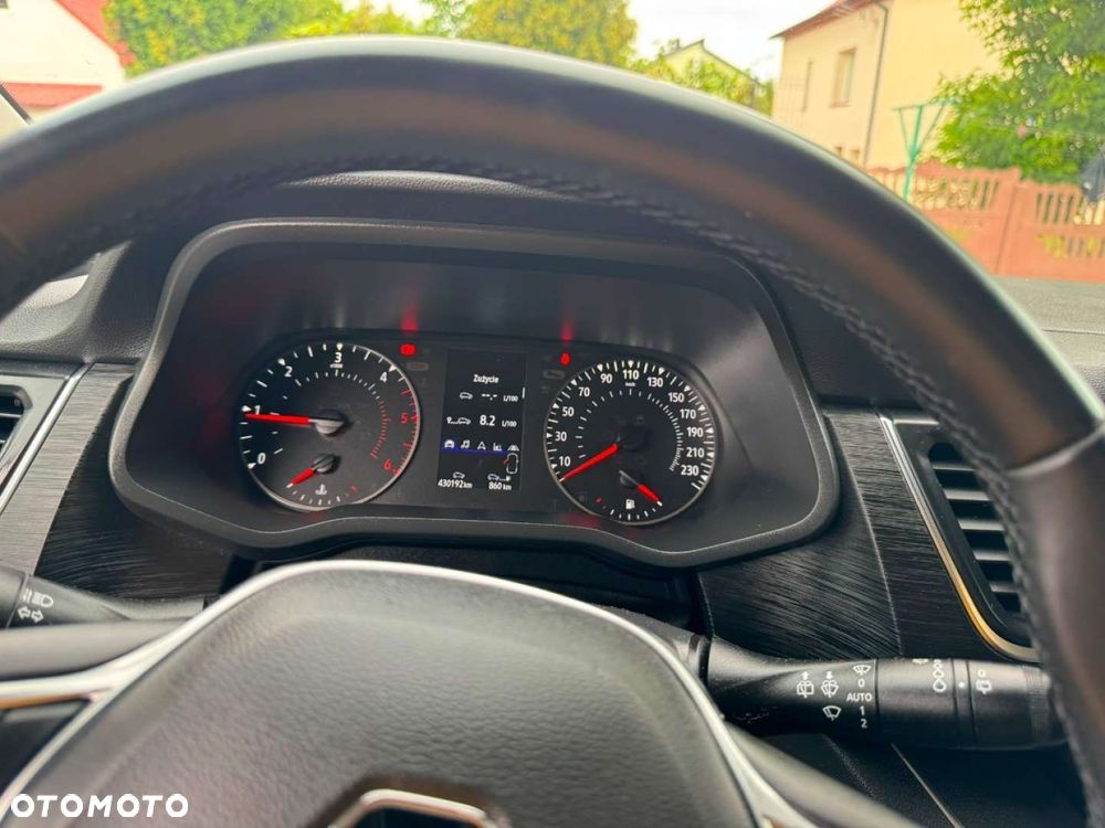 Renault Trafic - 16