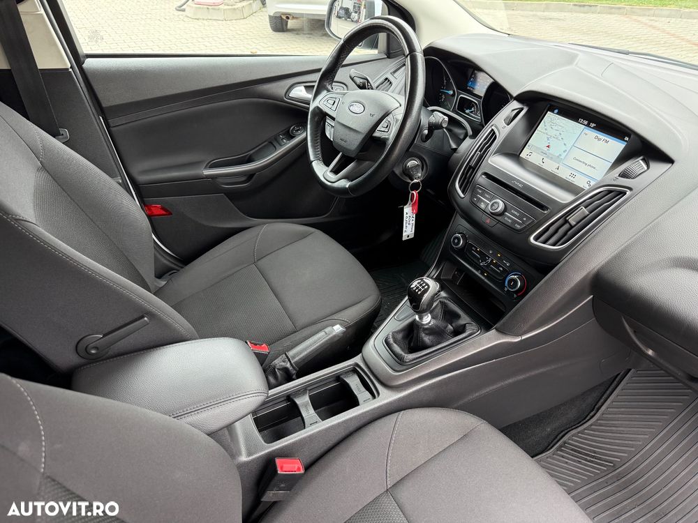 Ford Focus 1.5 EcoBlue Active Business - 7