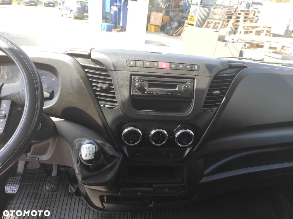 Iveco Daily 35S15 - 9
