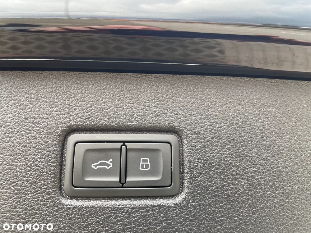Audi SQ7 - 12