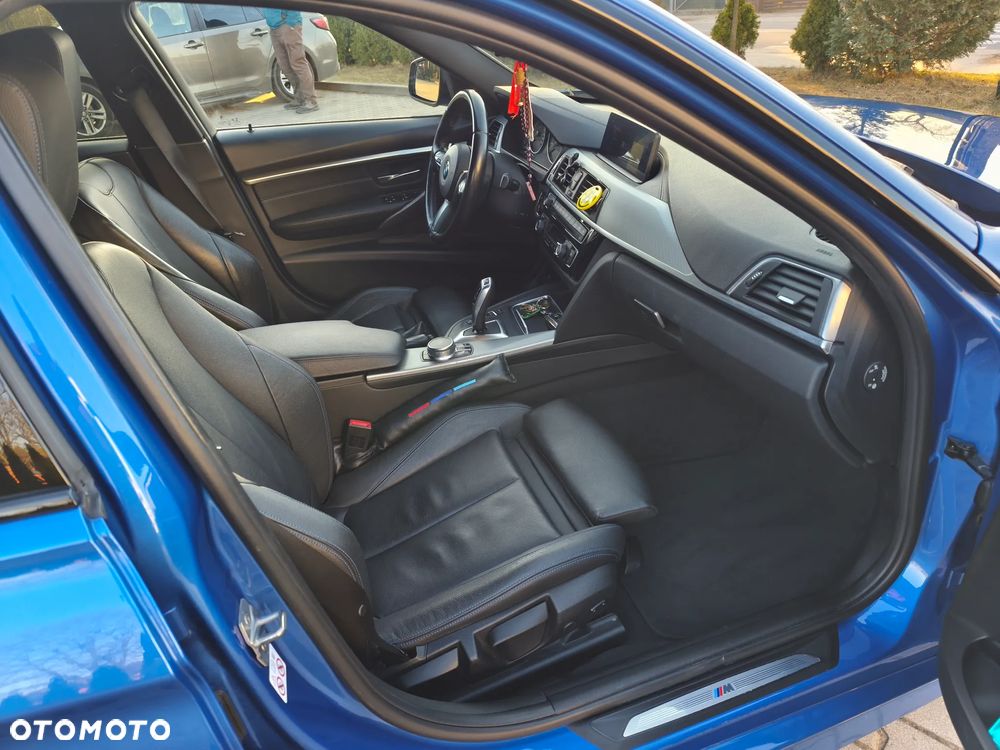 BMW Seria 3 - 12