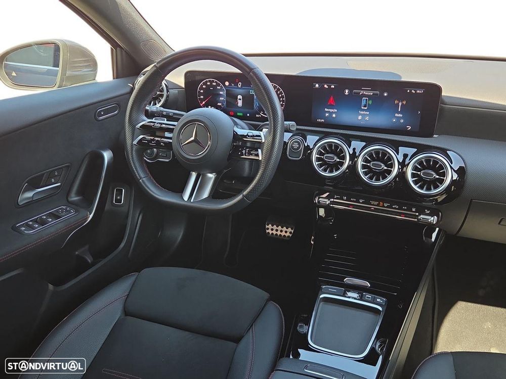 Mercedes-Benz A 250 e - 15