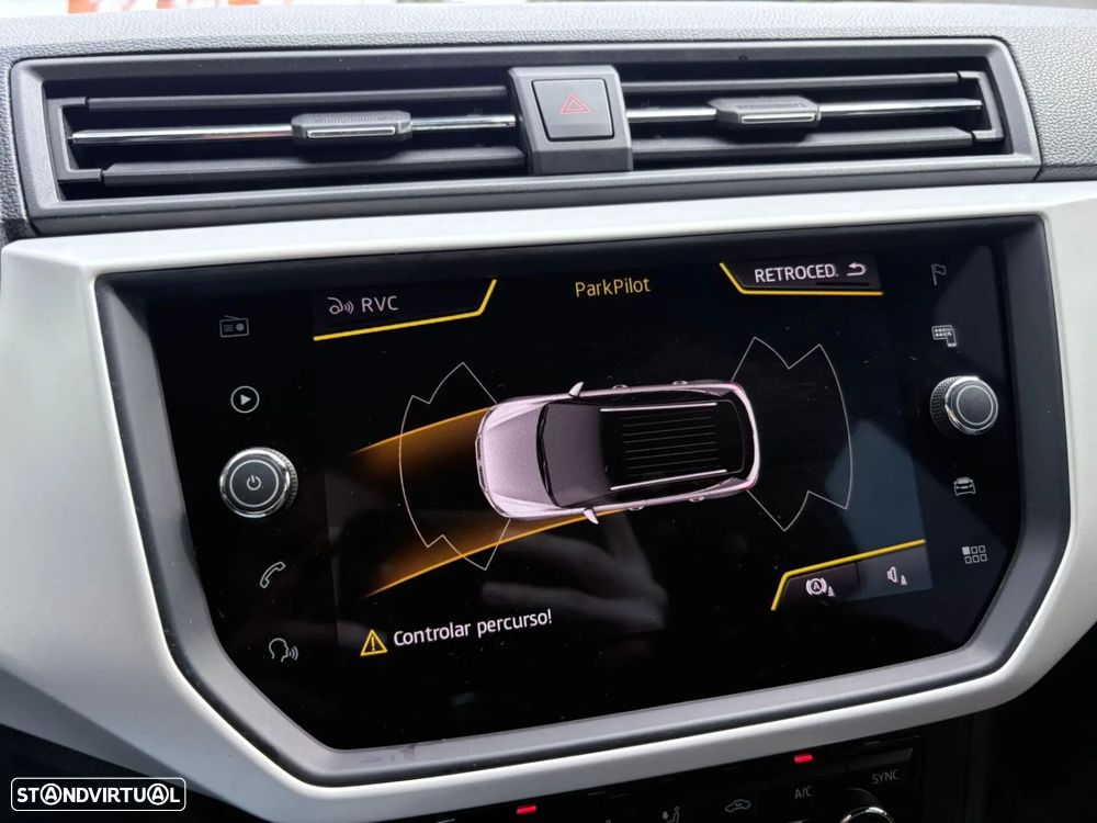 SEAT Arona 1.0 TSI Xcellence - 44