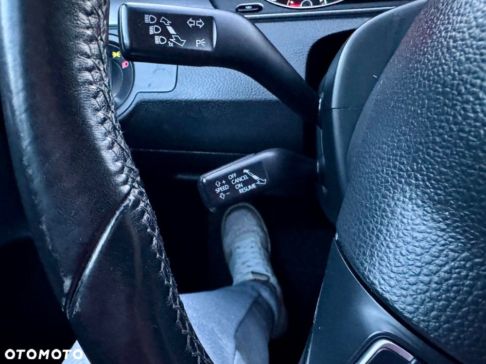 Volkswagen Passat 2.0 TDI Comfortline DSG - 19