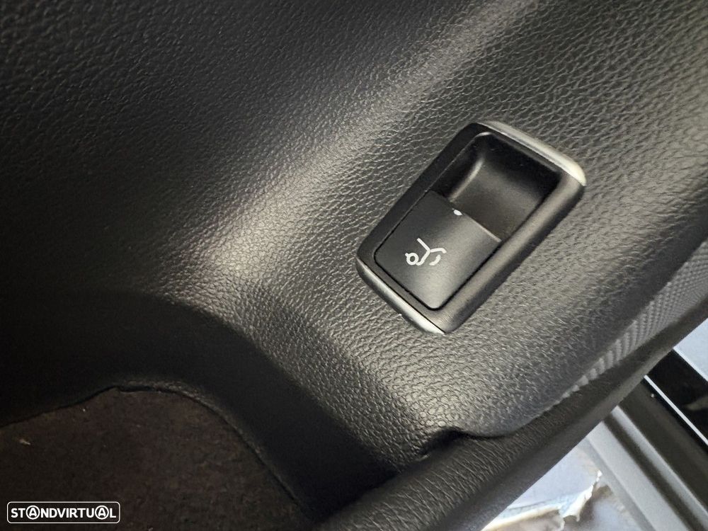 Mercedes-Benz GLA 180 (CDI) d Urban - 17