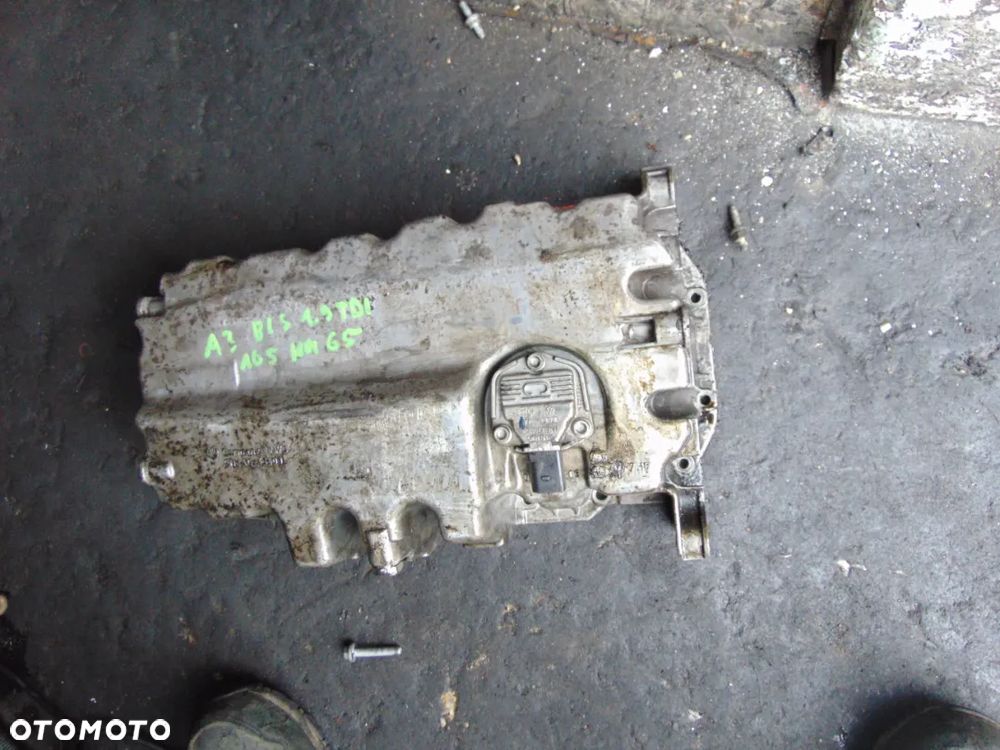 Misa oleju Golf 5 1,9 TDI BLS - 3