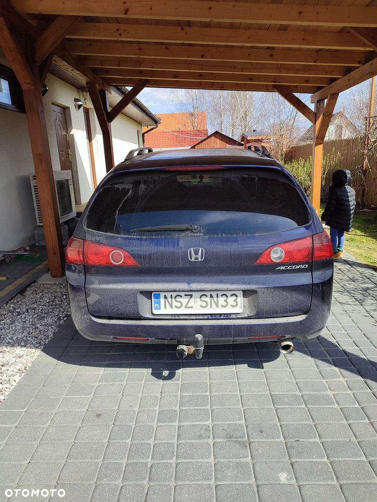 Honda Accord 2.0 Comfort - 2