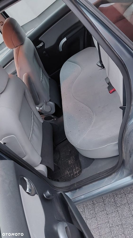 Citroën C3 1.1i X - 5