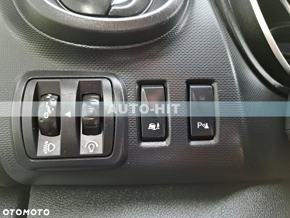 Renault Trafic - 22