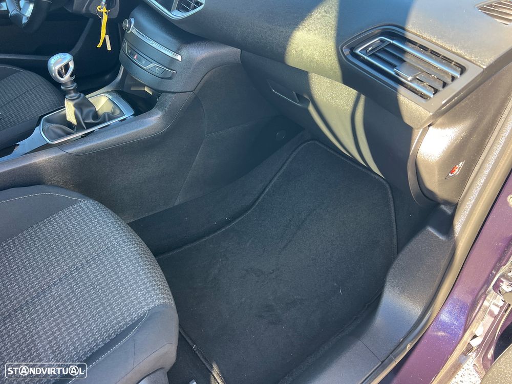 Peugeot 308 1.5 BlueHDi Style - 16