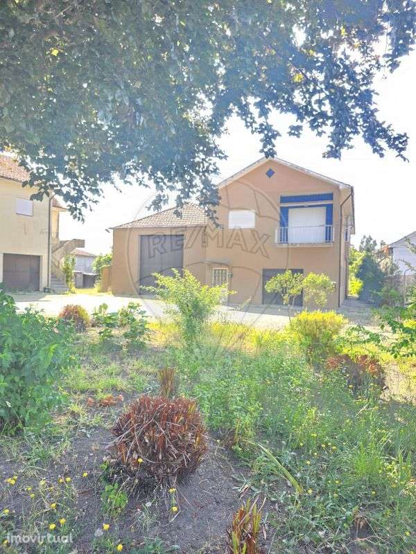 Moradia T8 para venda - Grande imagem: 3/32