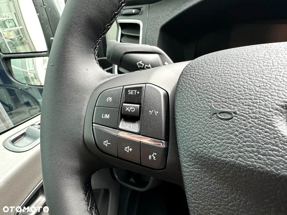 Ford Transit - 16