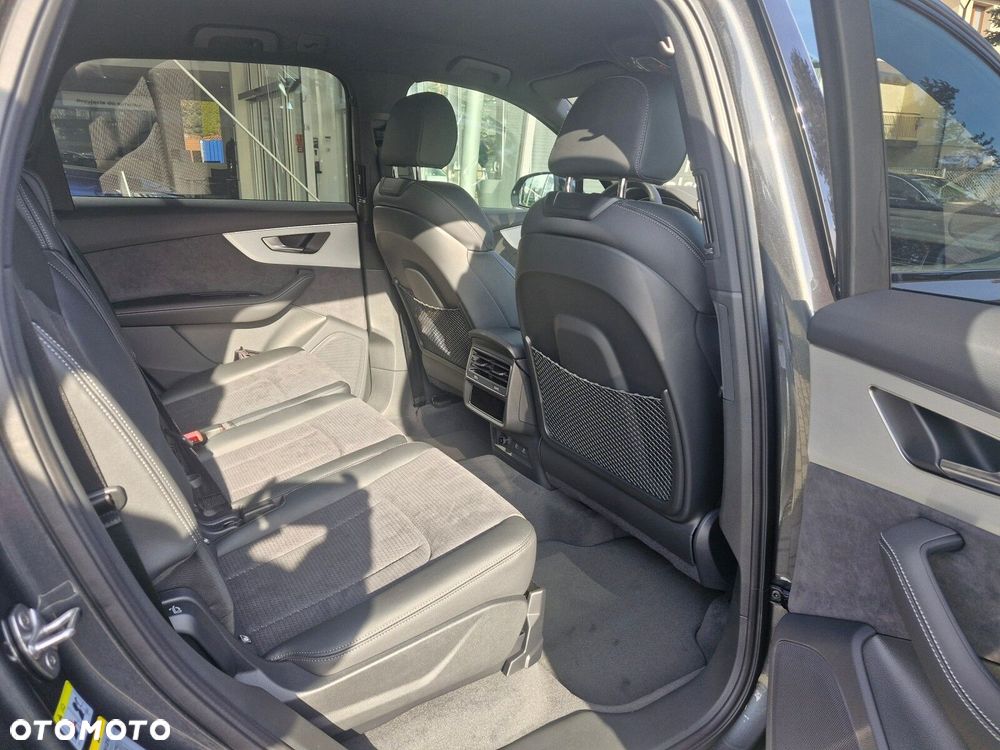 Audi Q7 - 14