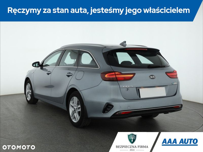 Kia Ceed - 5
