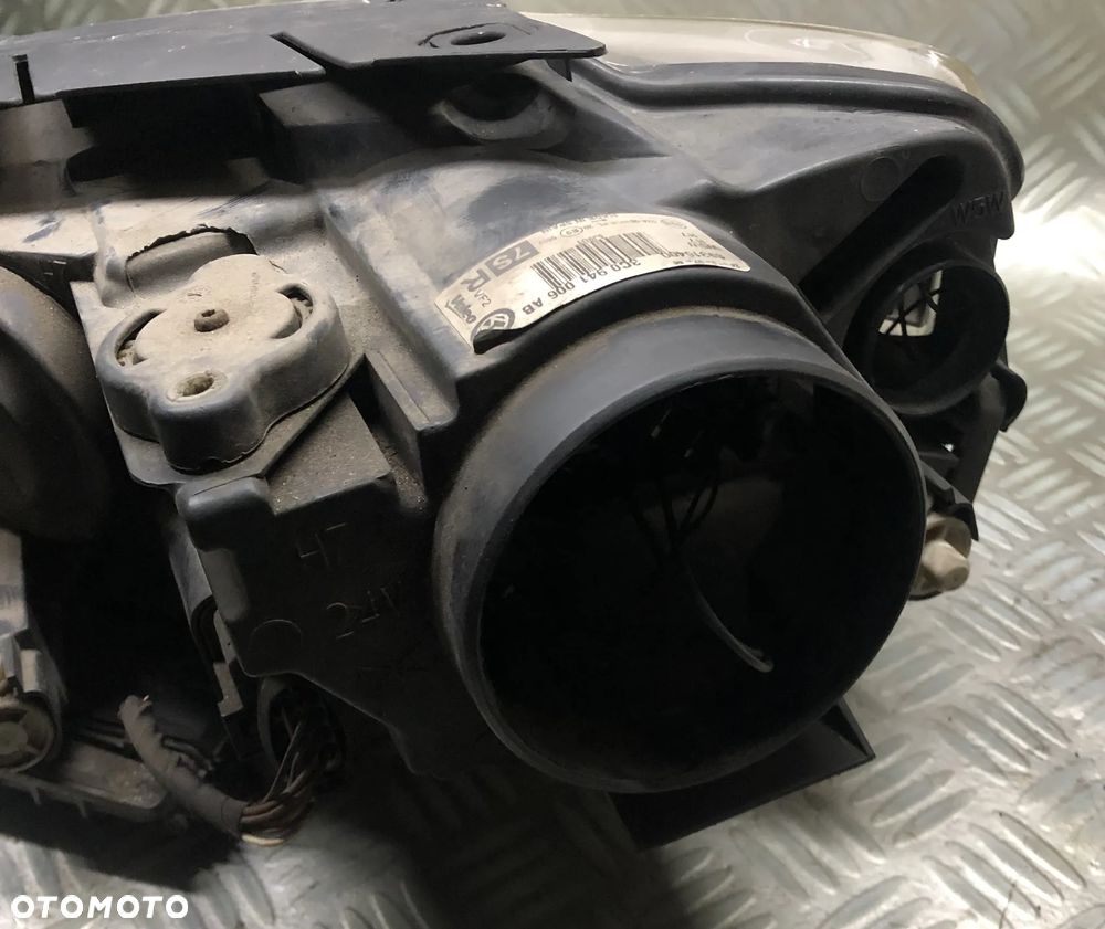 VW PASSAT B6 LAMPY PRAWY PRZÓD I LEWY PRZÓD - 7