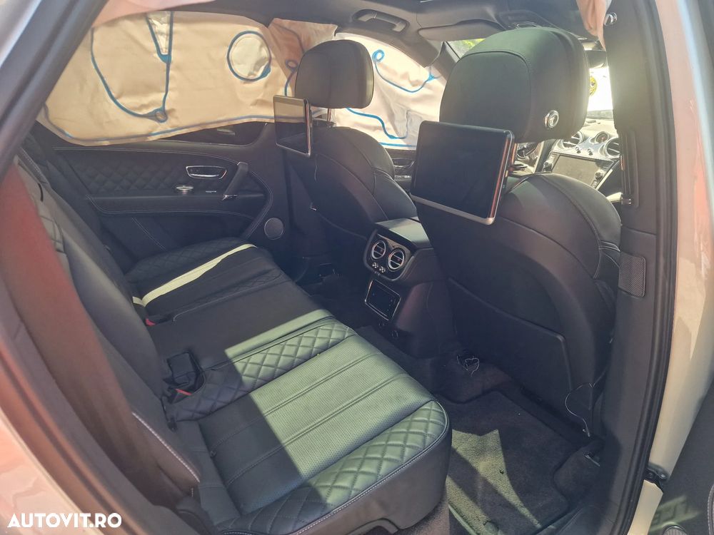 Bentley Bentayga V8 - 7