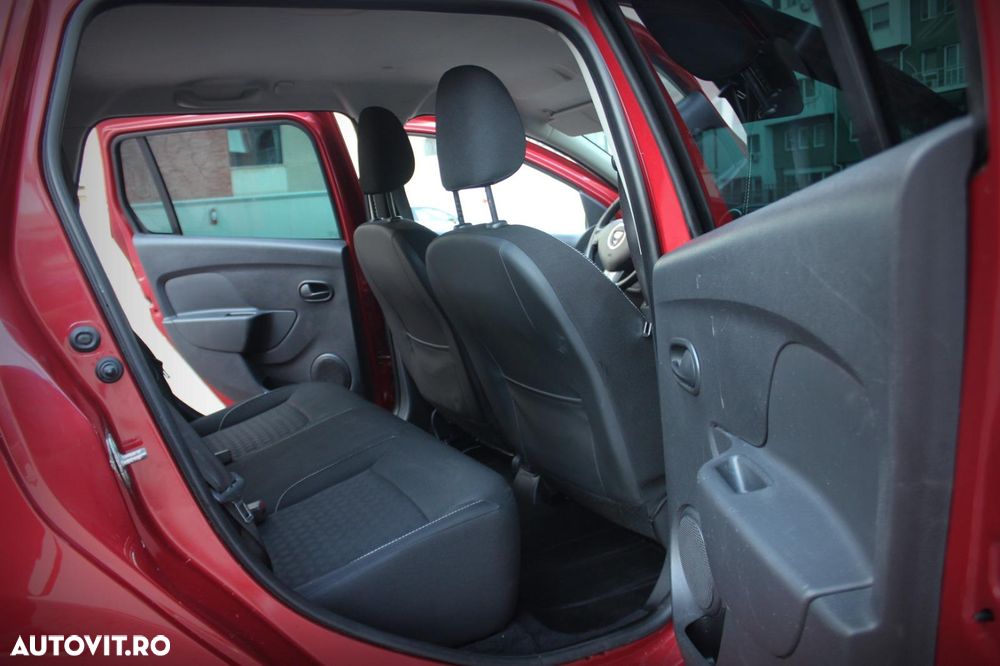 Dacia Logan TCe 90 Laureate - 11