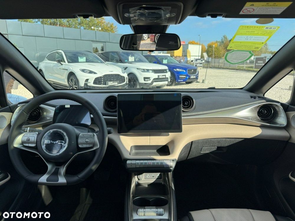 BYD Dolphin Active - 12