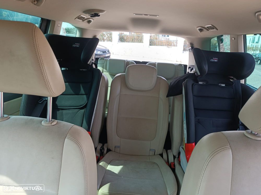 VW Sharan 2.0 TDI Highline - 13