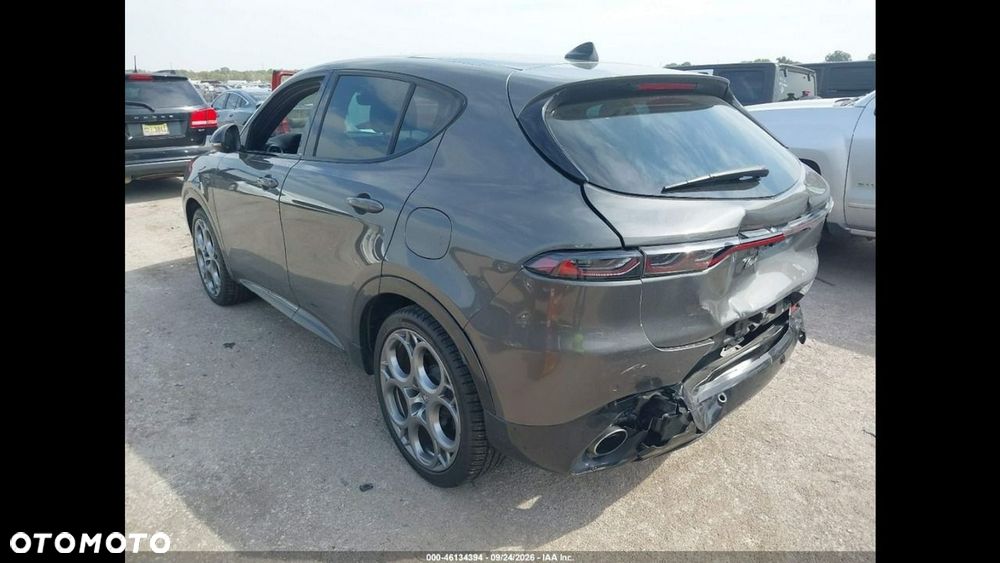 Alfa Romeo Tonale 1.3 T4 GSE PHEV Q4 Veloce - 5