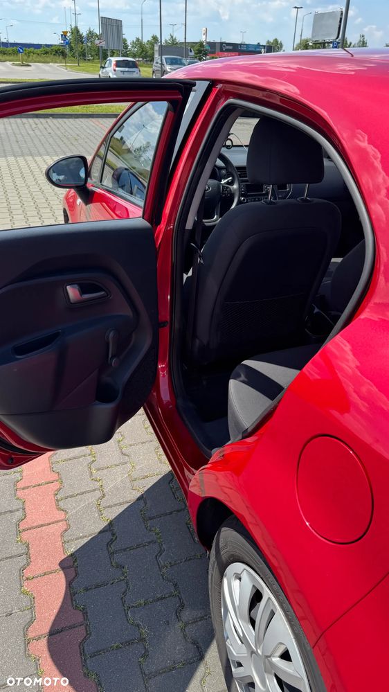 Kia Rio 1.2 L - 26