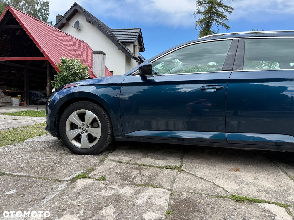 Skoda Superb 2.0 TSI Ambition DSG - 22