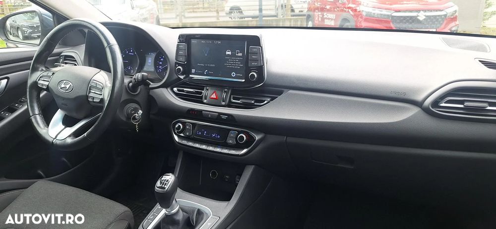 Hyundai i30 1.5 110CP 5DR M/T Highway - 9