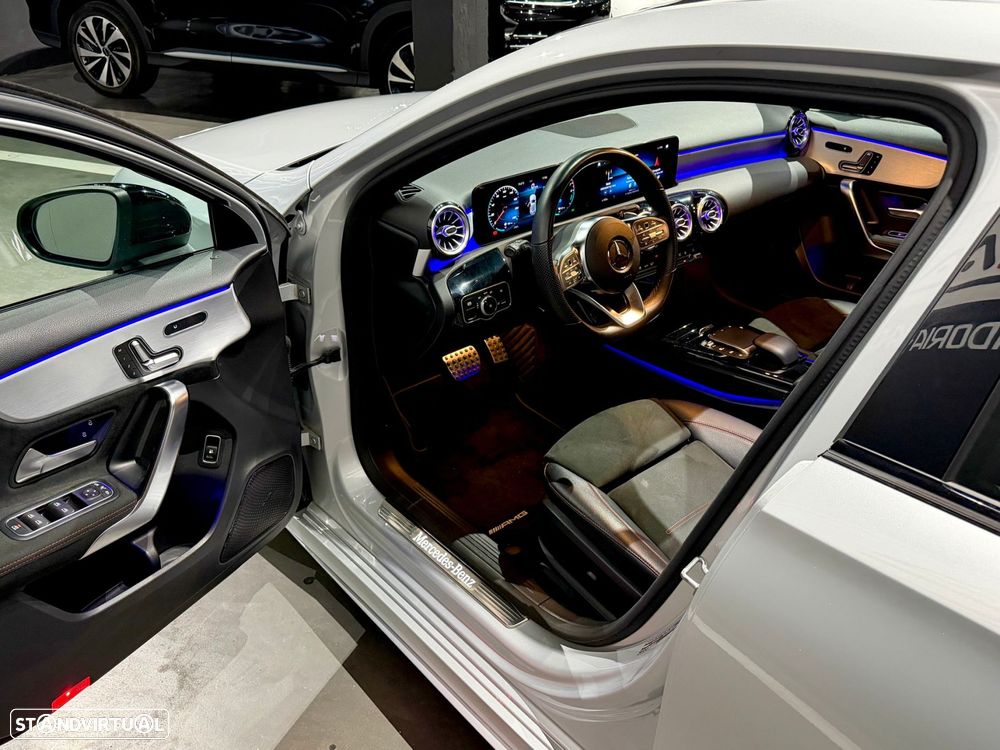 Mercedes-Benz A 250 e 8G-DCT AMG Line Advanced - 13