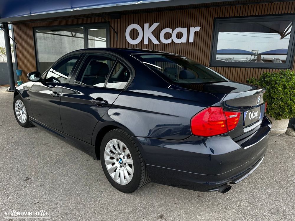 BMW 318 d Dynamic - 2